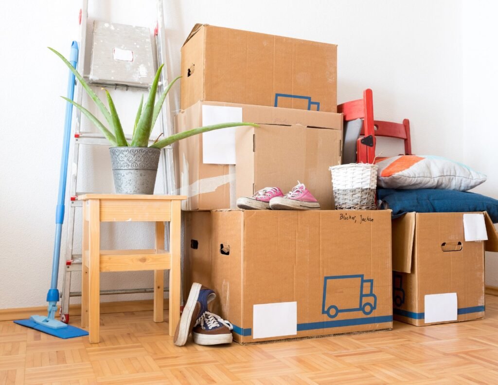 end of tenancy packing boxes ready to shift out